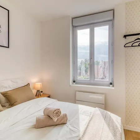 1225Location Apartment Cambrai Exterior photo